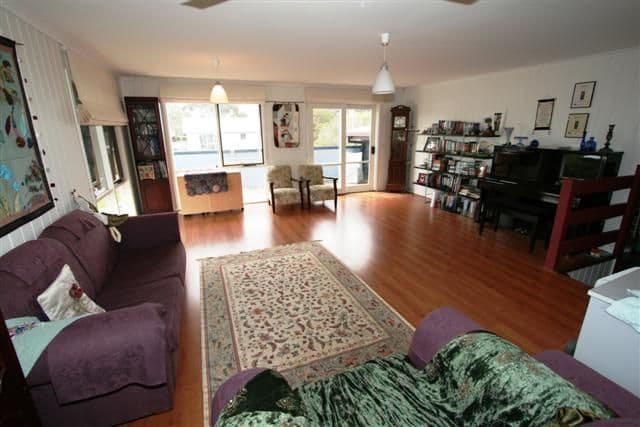15 Terry Crescent, WIMBLEDON HEIGHTS VIC 3922, Wimbledon Heights - Thumbnail 4