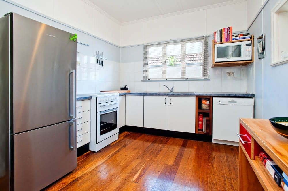 64 Hawkwood Street, MOUNT GRAVATT EAST QLD 4122, Mount Gravatt East - Thumbnail 2