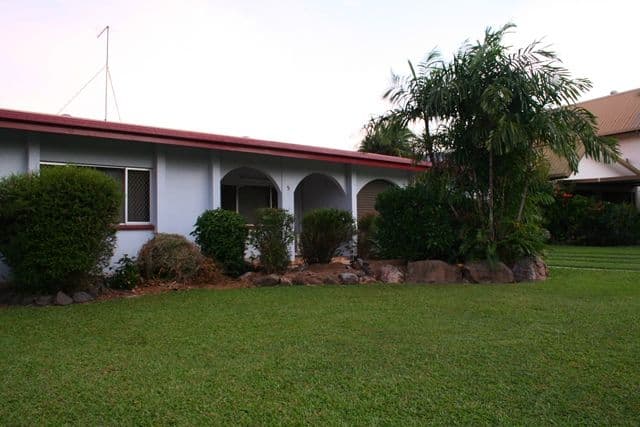 5 Bottlebrush Street, MOOROOBOOL QLD 4870, Mooroobool - Thumbnail 2
