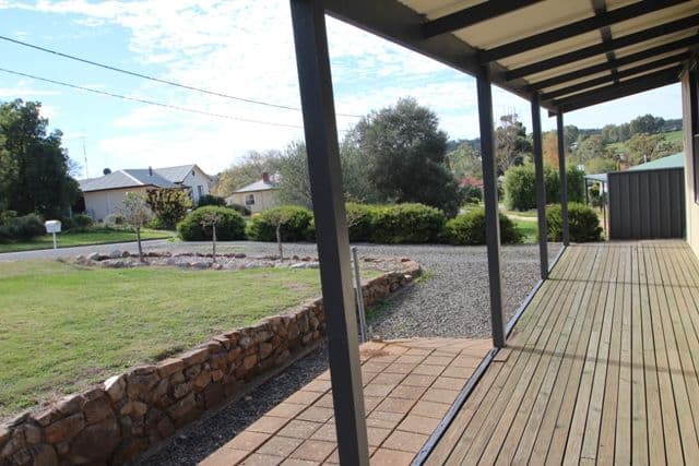 22 Kelly Street, CLARE SA 5453, Clare - Thumbnail 2