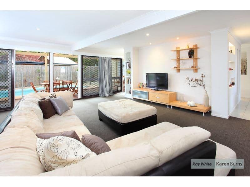 6 Kiandra Street, CHAPEL HILL QLD 4069, Chapel Hill - Thumbnail 4