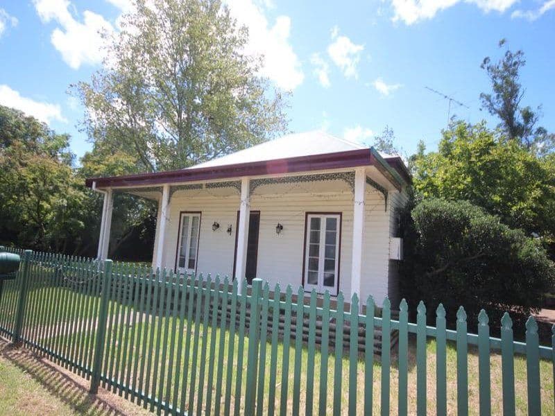 10 Liverpool Street, SCONE NSW 2337, Scone - Image 1