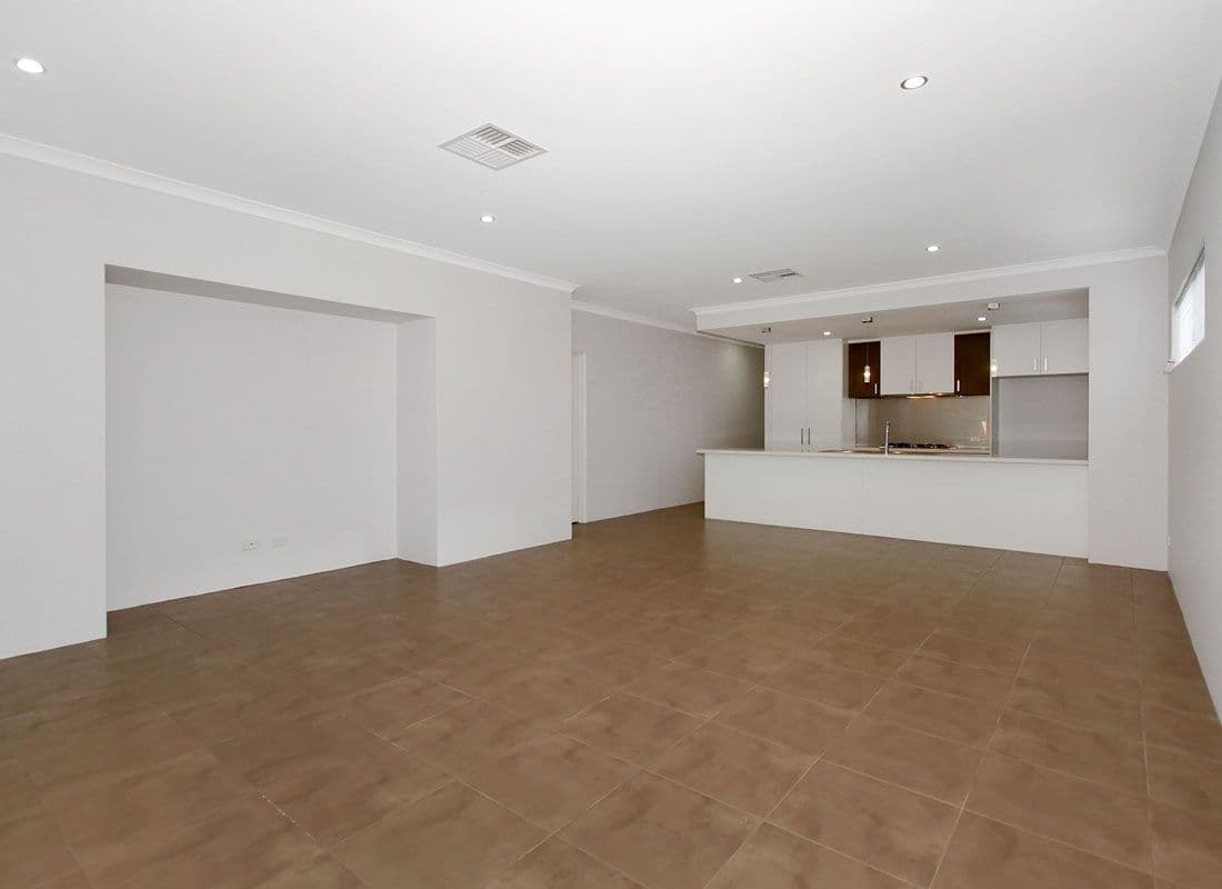 28 Litchfield Circle, WANDI WA 6167, Wandi - Thumbnail 3