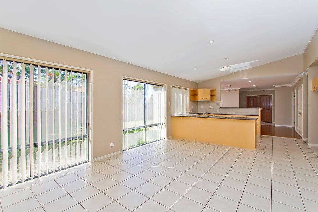 33 Nardoo Street, ROBINA QLD 4226, Robina - Thumbnail 4