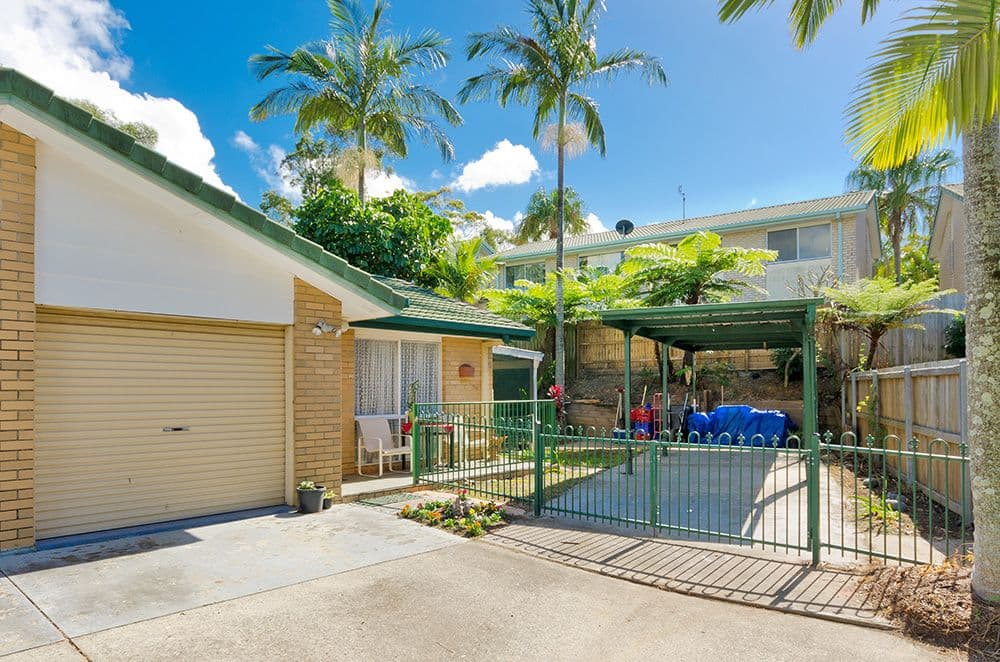 15 Annette Court, LABRADOR QLD 4215, Labrador - Thumbnail 2
