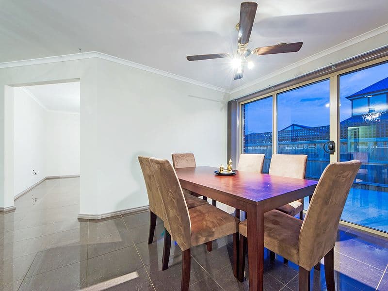 8 Ashridge Court, BURNSIDE HEIGHTS VIC 3023, Burnside Heights - Thumbnail 2