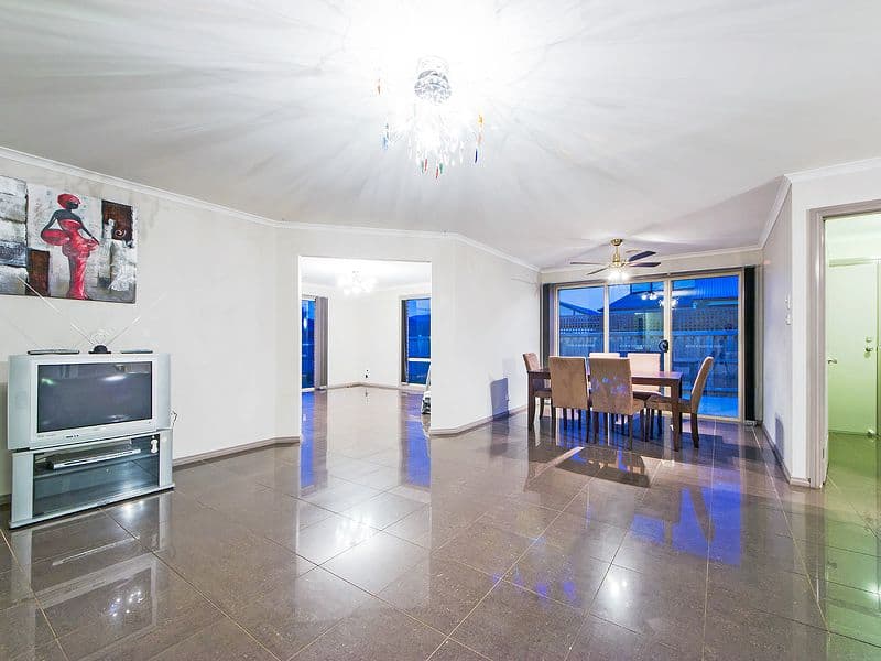 8 Ashridge Court, BURNSIDE HEIGHTS VIC 3023, Burnside Heights - Thumbnail 6