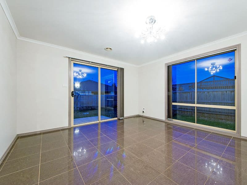 8 Ashridge Court, BURNSIDE HEIGHTS VIC 3023, Burnside Heights - Thumbnail 7