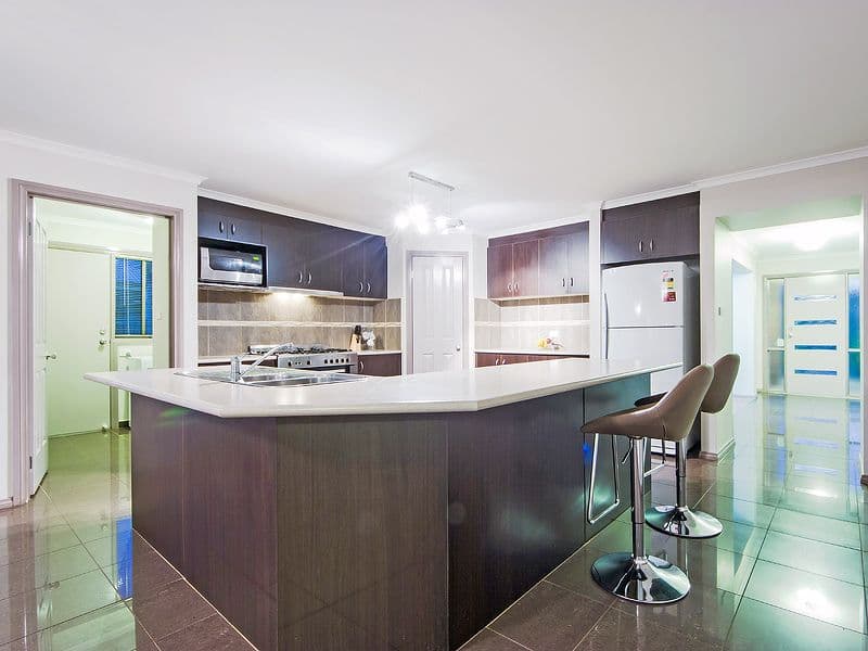 8 Ashridge Court, BURNSIDE HEIGHTS VIC 3023, Burnside Heights - Thumbnail 4