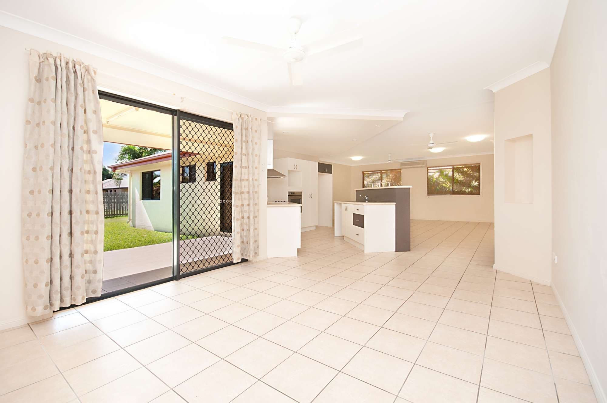 8 Fig Tree Pocket, IDALIA QLD 4811, Idalia - Thumbnail 3