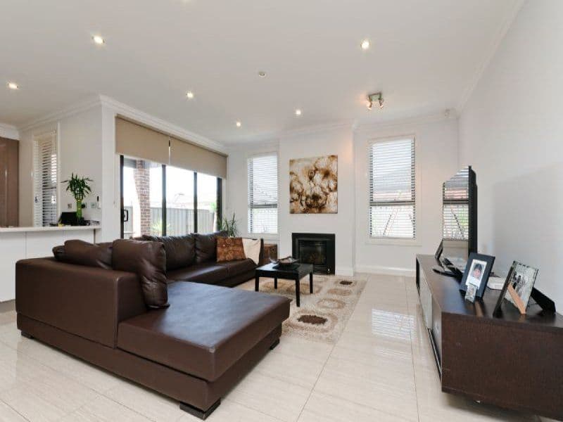 13 Arapiles Avenue, CRAIGIEBURN VIC 3064, Craigieburn - Thumbnail 3