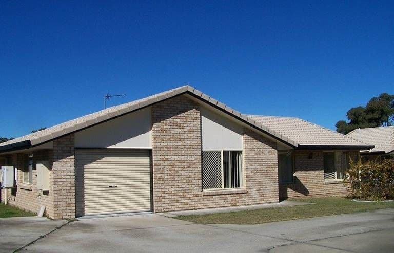 1 - 98 Bideford Street, TORQUAY QLD 4655, Torquay - Image 1