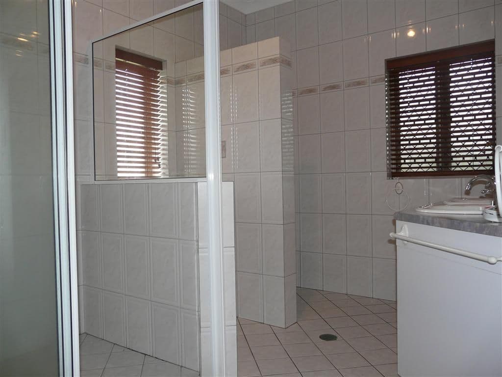 68 Bay Road, COCONUTS QLD 4860, Coconuts - Thumbnail 8