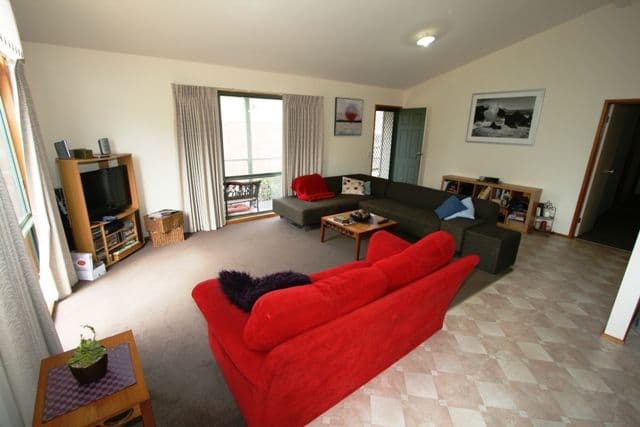 7 Waratah Close, COWES VIC 3922, Cowes - Thumbnail 2