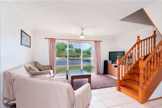 19 Corunna Crescent, ASHMORE QLD 4214, Ashmore - Image 1