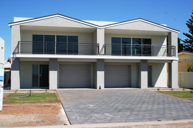 1, 2 and 3 Esplanade, COWELL SA 5602, Cowell - Image 1