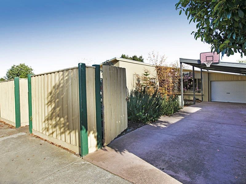 71 North Valley Road, HIGHTON VIC 3216, Highton - Thumbnail 2