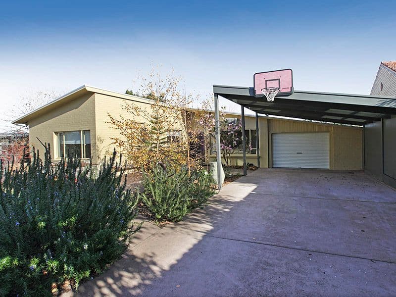 71 North Valley Road, HIGHTON VIC 3216, Highton - Image 1