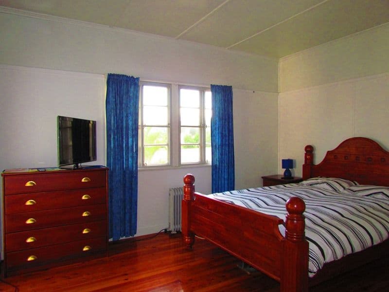 15 Ernest Street, LEICHHARDT QLD 4305, Leichhardt - Thumbnail 4