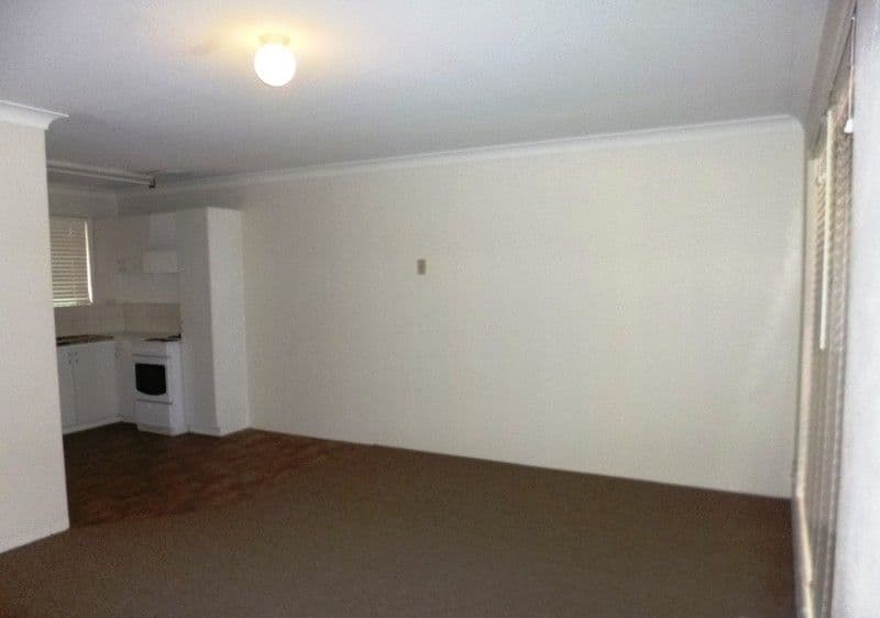 Unit 8  Plunket Street  Parkview Apartments, MANJIMUP WA 6258, Manjimup - Thumbnail 3
