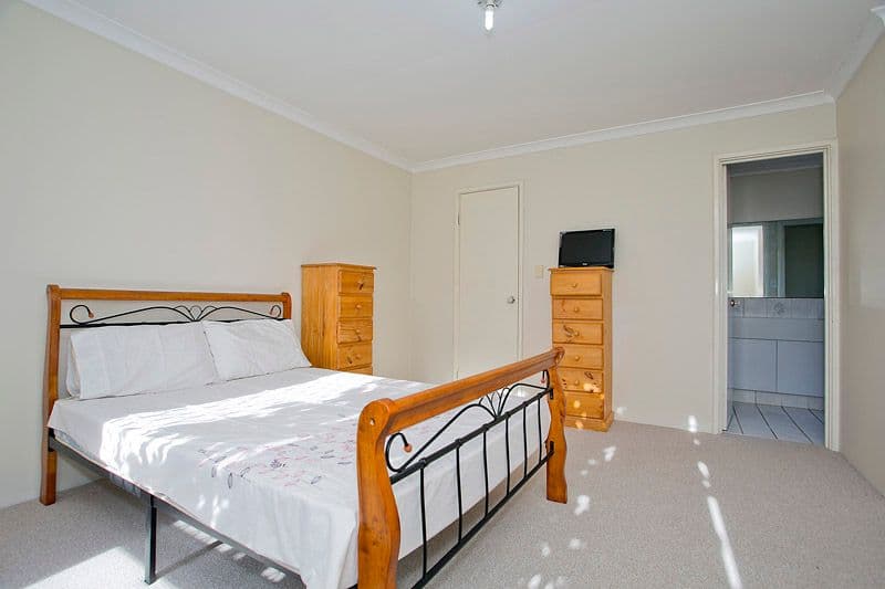 61 Coolgardie Street, ST JAMES WA 6102, St James - Thumbnail 2
