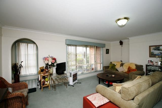 1 Minchin Place, KOORINGAL NSW 2650, Kooringal - Thumbnail 4