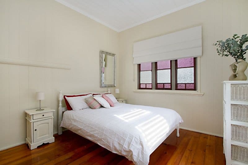 16 Allen Street, CORINDA QLD 4075, Corinda - Thumbnail 4