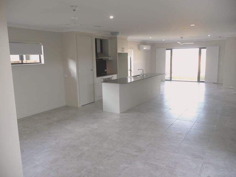 13 Sky Street, Caloundra West QLD 4551, Caloundra West - Thumbnail 2