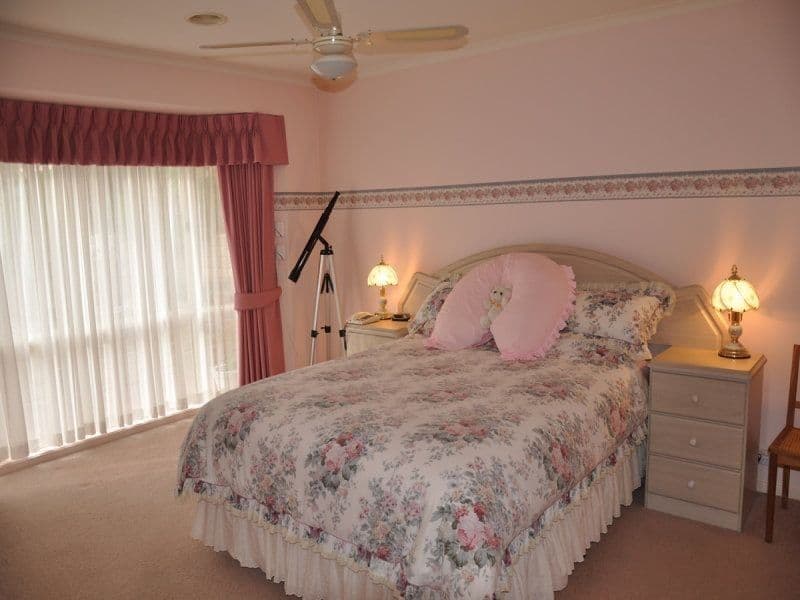 9 O'Loughlin Place, SOUTH MORANG VIC 3752, South Morang - Thumbnail 4