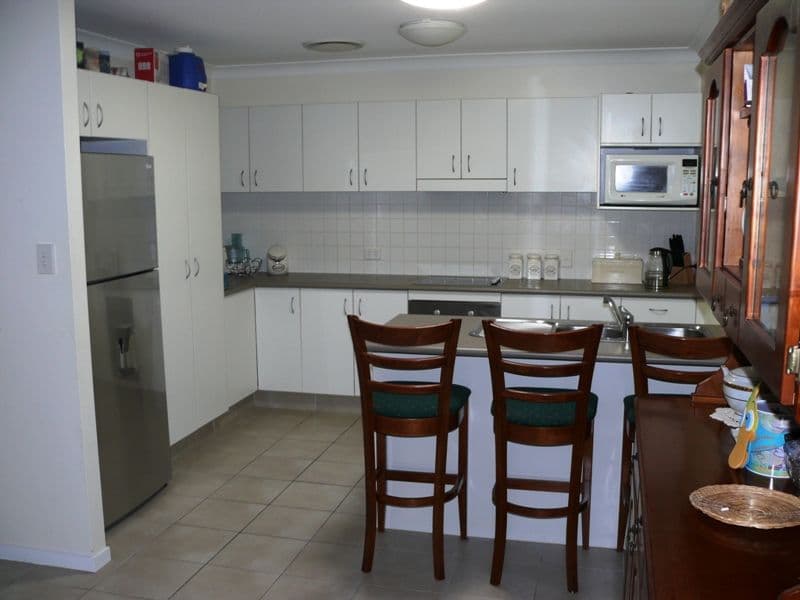 11 Jessica Drive, UPPER COOMERA QLD 4209, Upper Coomera - Thumbnail 3