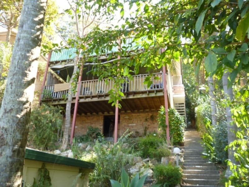 35 Pindari Avenue, BURLEIGH HEADS QLD 4220, Burleigh Heads - Image 1