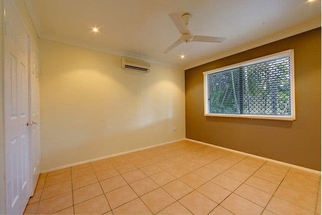 10 Mendi Drive, BUSHLAND BEACH QLD 4818, Bushland Beach - Thumbnail 8