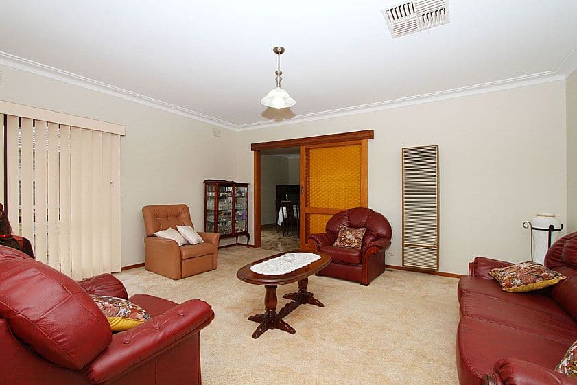 60 Victoria Drive, THOMASTOWN VIC 3074, Thomastown - Thumbnail 4