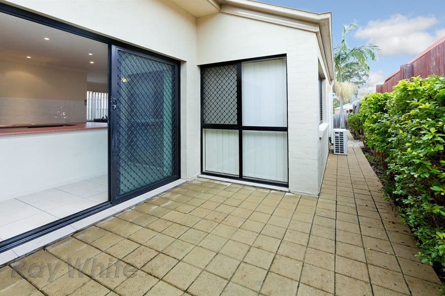 23 Ellen Circuit, SPRINGFIELD LAKES QLD 4300, Springfield Lakes - Thumbnail 5