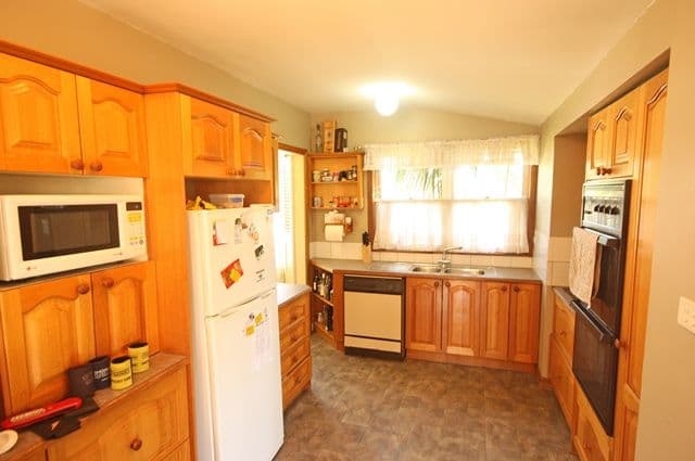41 Bainbridge Avenue, INGLEBURN NSW 2565, Ingleburn - Thumbnail 2