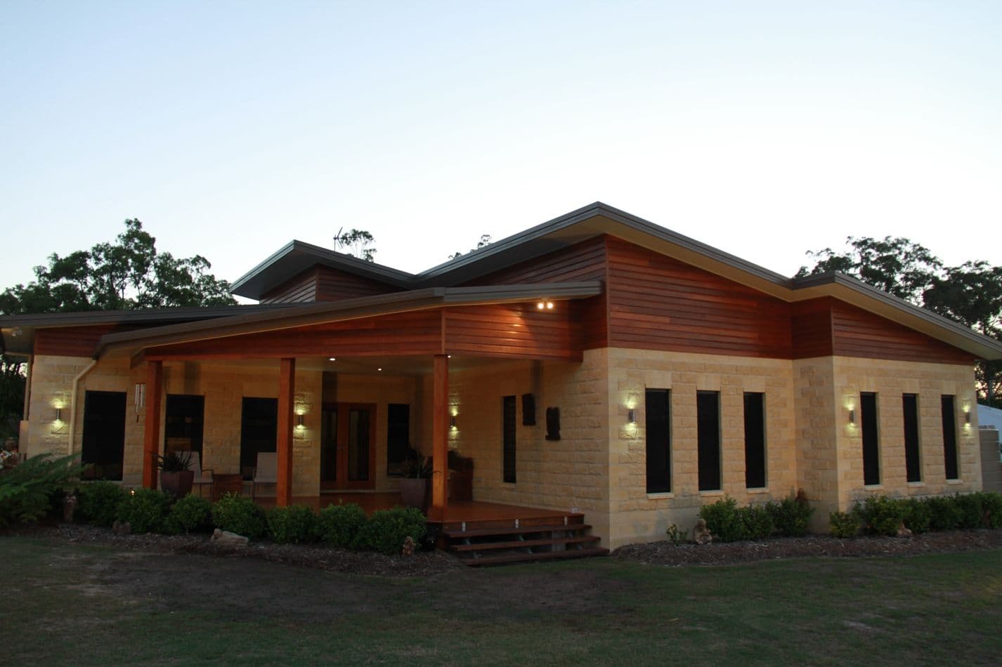 31 Plimsoll Court, TANNUM SANDS QLD 4680, Tannum Sands - Image 1