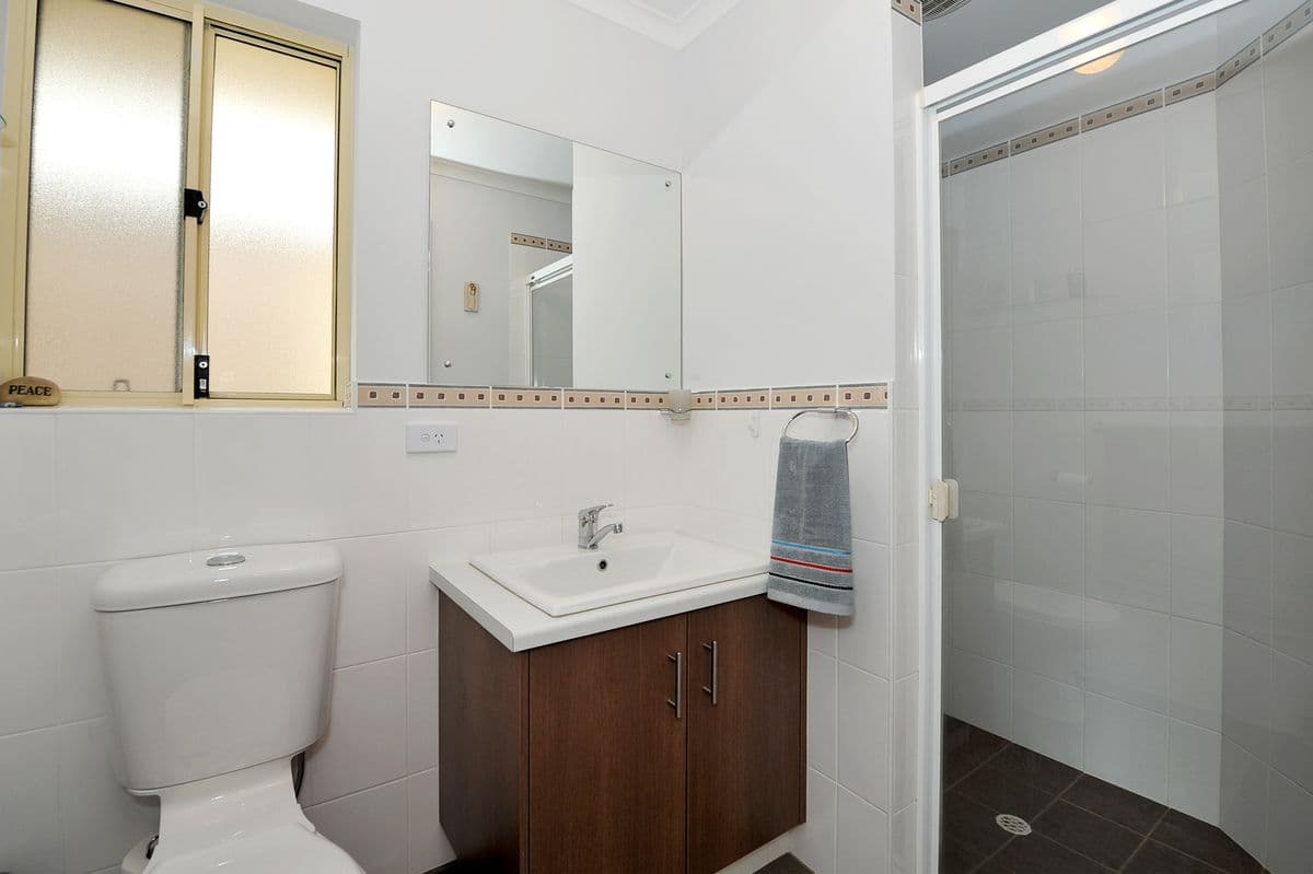 9A Mallacoota Place, WEST LAKES SHORE SA 5020, West Lakes Shore - Thumbnail 6