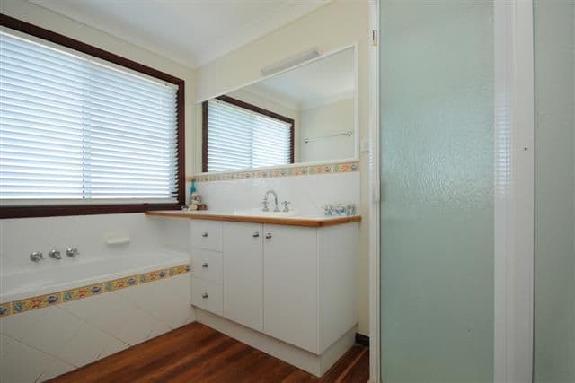 9 Hillview Court, TOP CAMP QLD 4350, Top Camp - Thumbnail 8