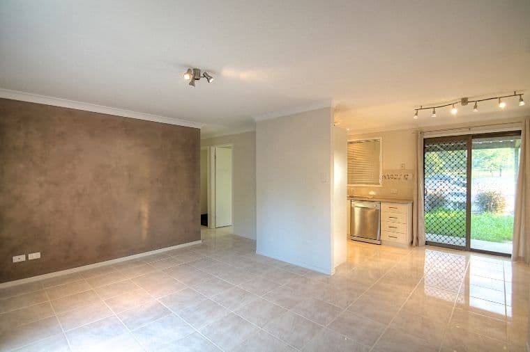 117 Mary Street, BLACKSTONE QLD 4304, Blackstone - Thumbnail 6