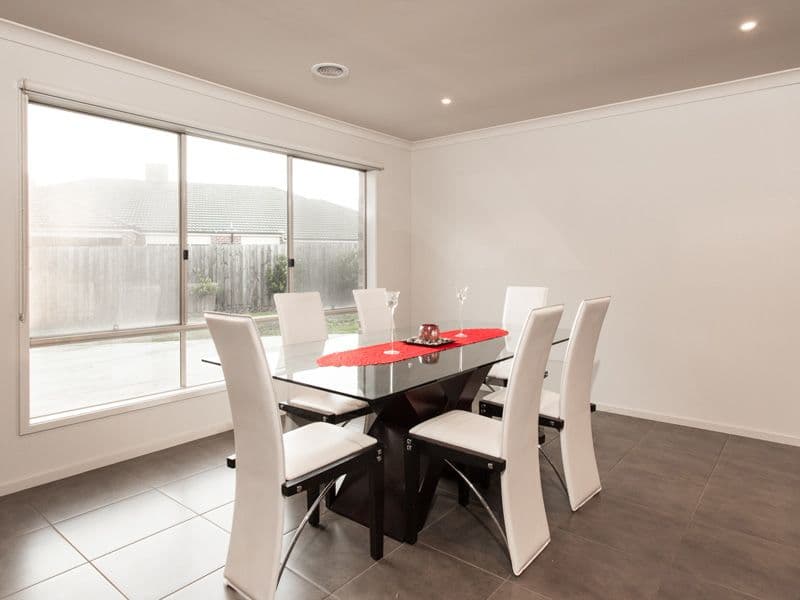 11 Selma Close, LYNBROOK VIC 3975, Lynbrook - Thumbnail 8