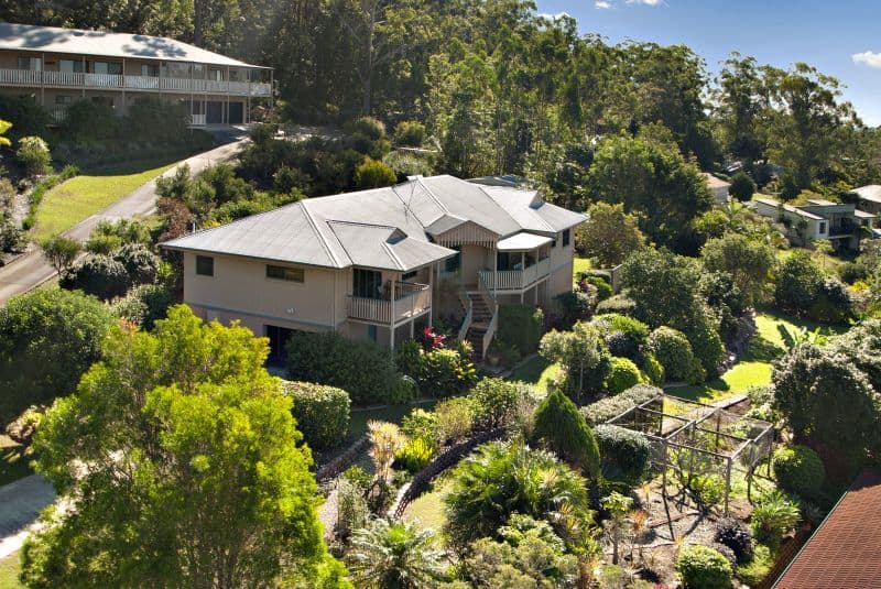 8 Knowles Place, GLASS HOUSE MOUNTAINS QLD 4518, Glass House Mountains - Image 1
