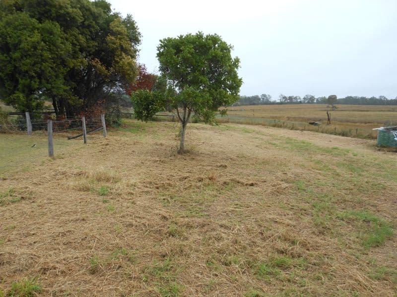 41 Ellerays Road, MCILWRAITH QLD 4671, McIlwraith - Thumbnail 4