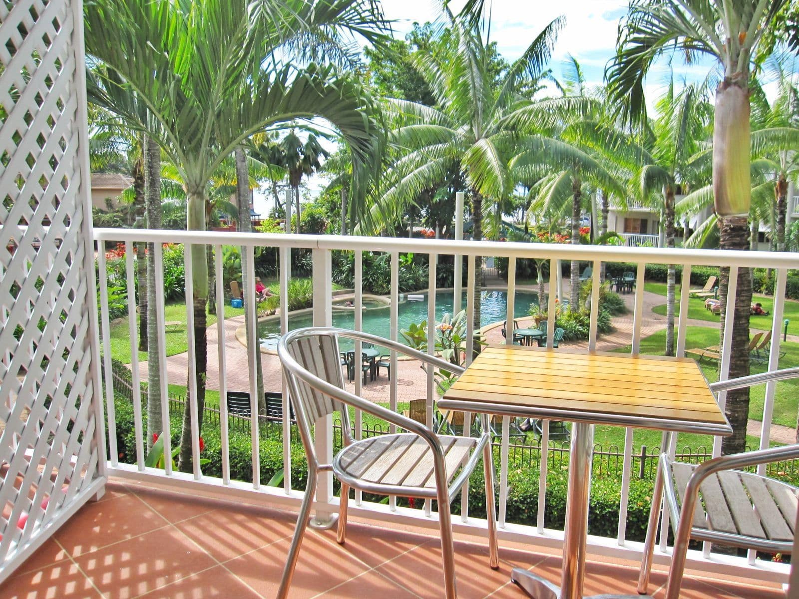 HOLLOWAYS BEACH QLD 4878, Holloways Beach - Image 1