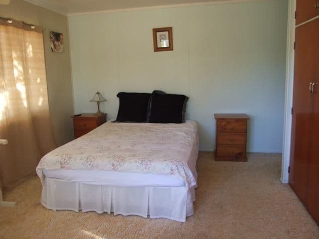 112 Thistle Street, BLACKALL QLD 4472, Blackall - Thumbnail 4