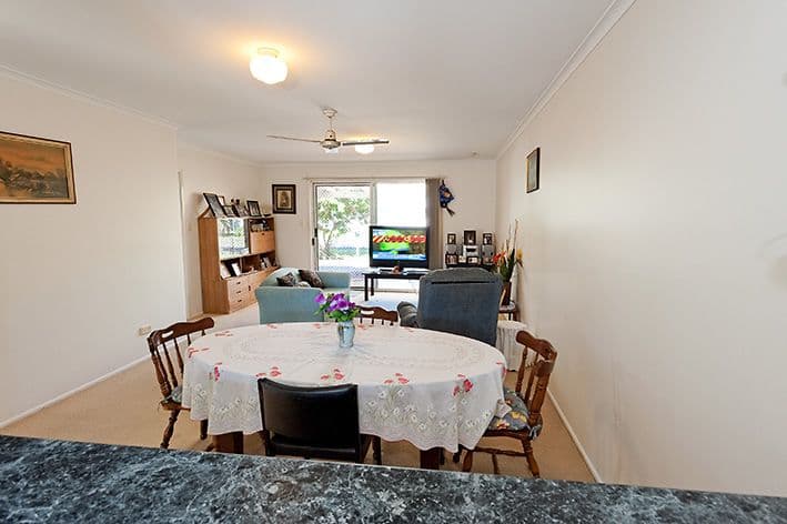 19 Yango Street, PACIFIC PARADISE QLD 4564, Pacific Paradise - Thumbnail 5