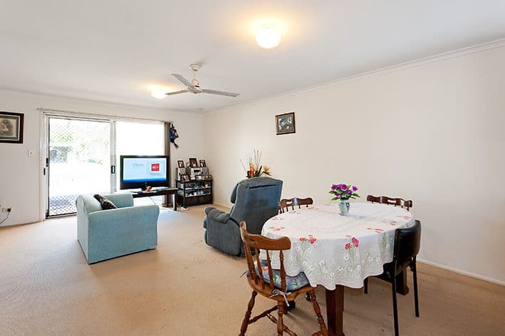 19 Yango Street, PACIFIC PARADISE QLD 4564, Pacific Paradise - Thumbnail 4