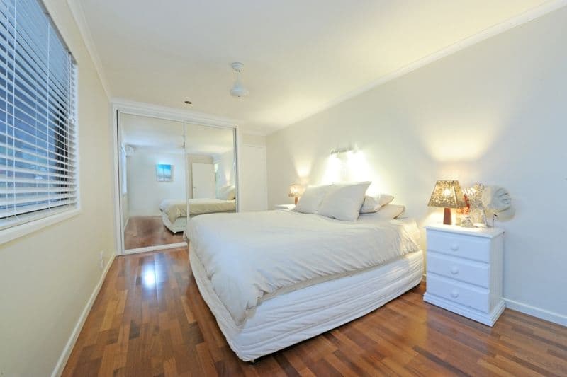 15 Grace Avenue, CANNONVALE QLD 4802, Cannonvale - Thumbnail 8