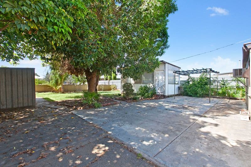 72 Hayward Avenue, TORRENSVILLE SA 5031, Torrensville - Thumbnail 4