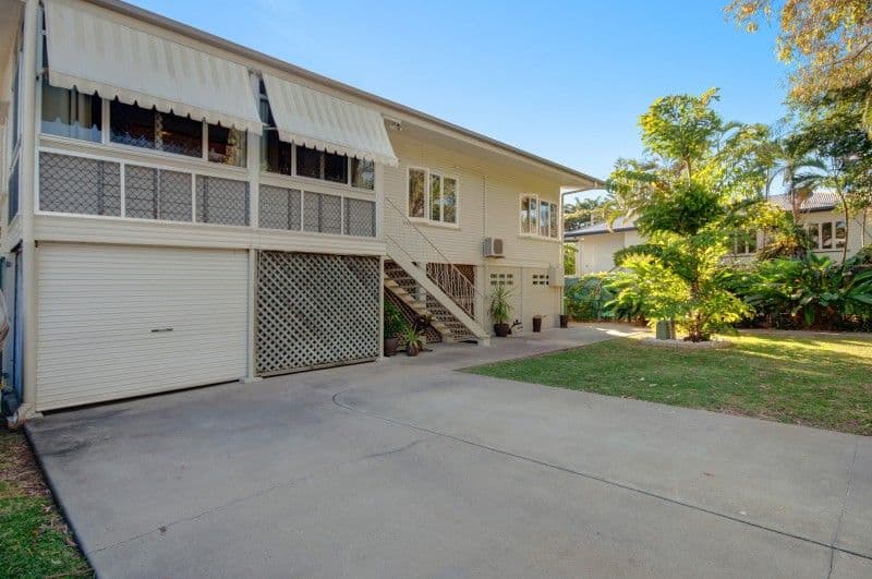 4 De Courcey Street, MUNDINGBURRA QLD 4812, Mundingburra - Image 1