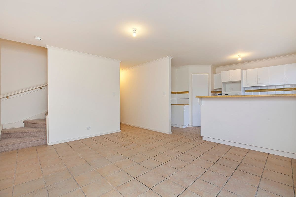 12 Walter Morris Drive, PORT ADELAIDE SA 5015, Port Adelaide - Thumbnail 5
